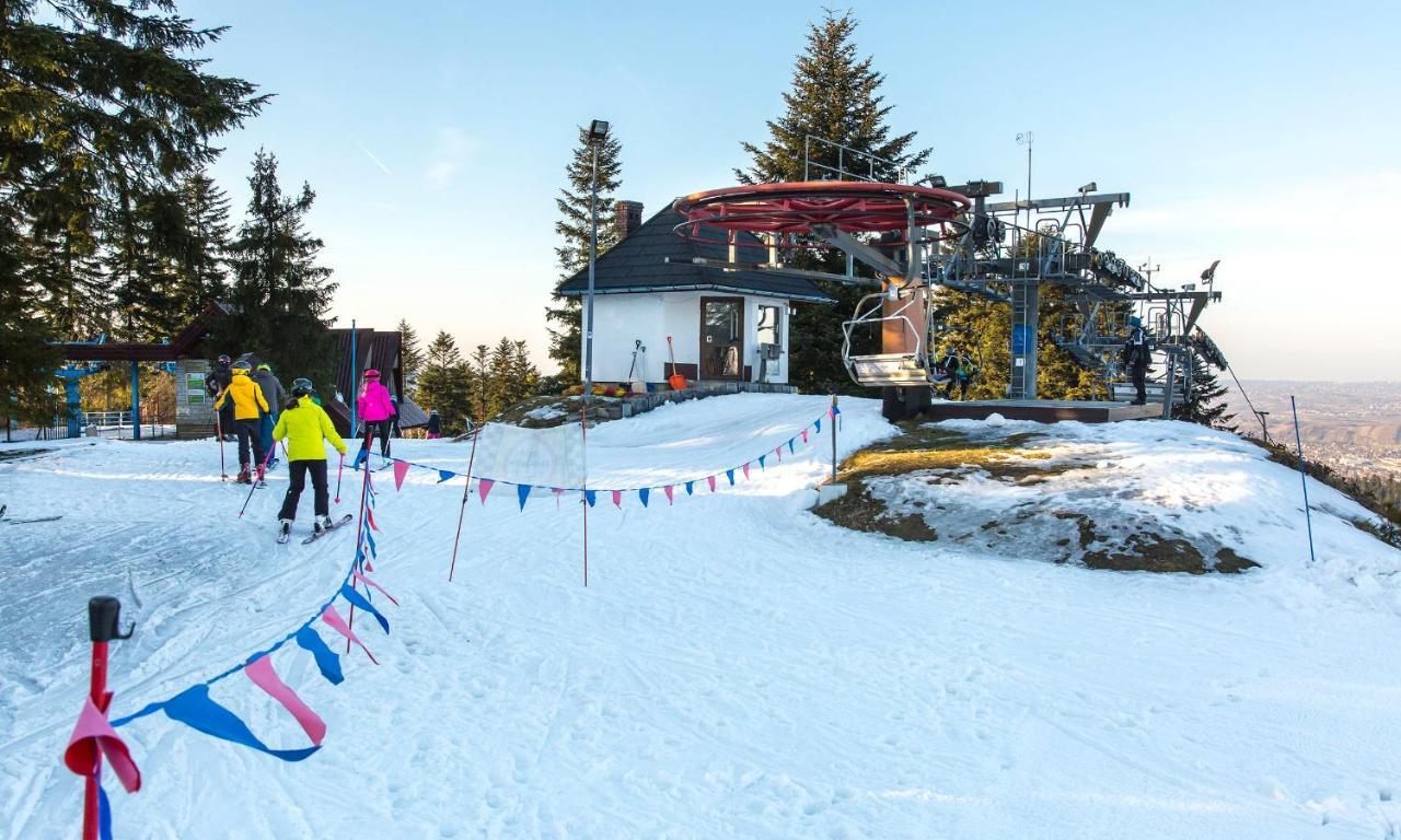 Sloneczny Chelm - Apartamenty W Gorach, Prywatna Sauna Jacuzzi Balia W Cenie, Spa, Grill, Stok Narciarski Myslenice, Sciezki Rowerowe, Rzeka Raba, Widok Na Tatry Dış mekan fotoğraf