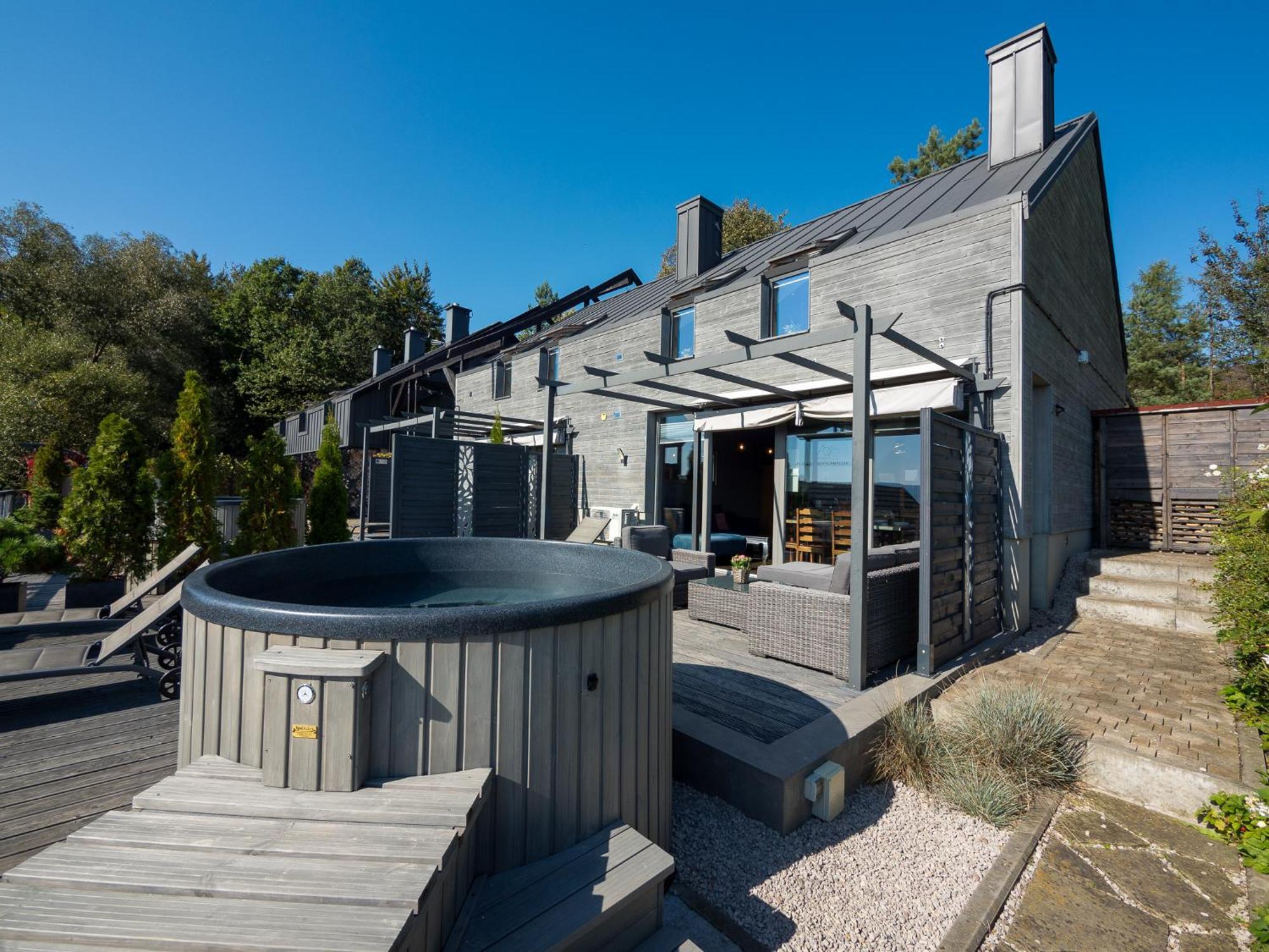 Sloneczny Chelm - Apartamenty W Gorach, Prywatna Sauna Jacuzzi Balia W Cenie, Spa, Grill, Stok Narciarski Myslenice, Sciezki Rowerowe, Rzeka Raba, Widok Na Tatry Dış mekan fotoğraf