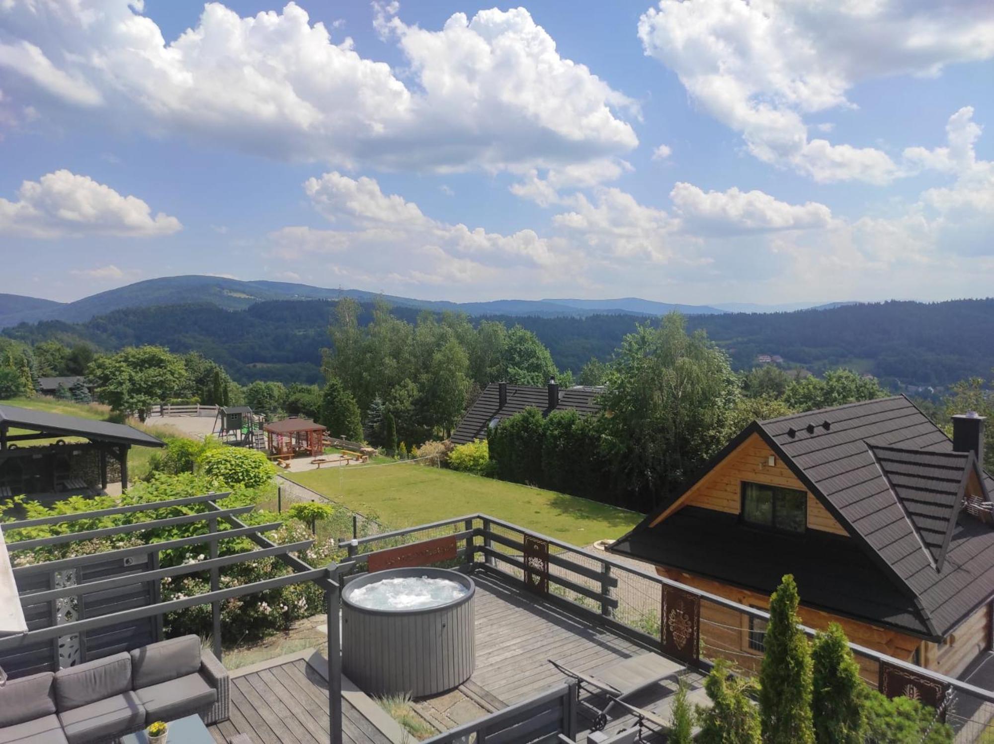 Sloneczny Chelm - Apartamenty W Gorach, Prywatna Sauna Jacuzzi Balia W Cenie, Spa, Grill, Stok Narciarski Myslenice, Sciezki Rowerowe, Rzeka Raba, Widok Na Tatry Dış mekan fotoğraf